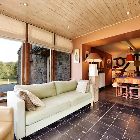 In Vielsalm 펜션 *